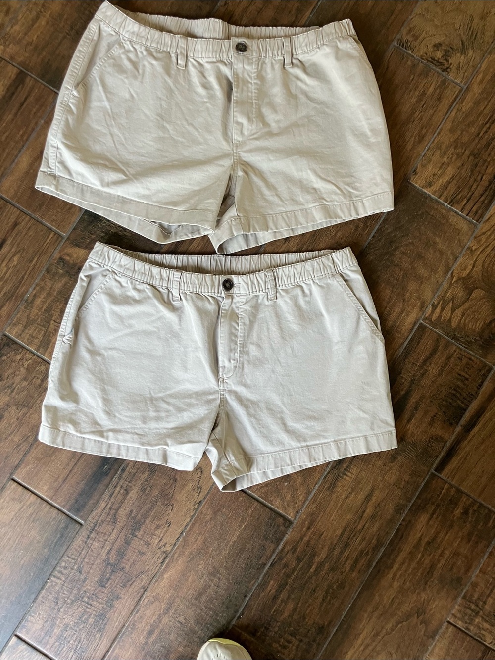 Chubbies  Cream Elastic-Waist flat front  Shorts size XXL two pairs